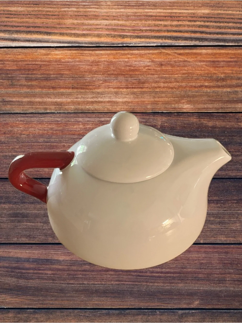 2 in 1 Pottery Barn Nesting 'Hot’ Mini Teapot & ‘Mama' Oversized Covered Mugs